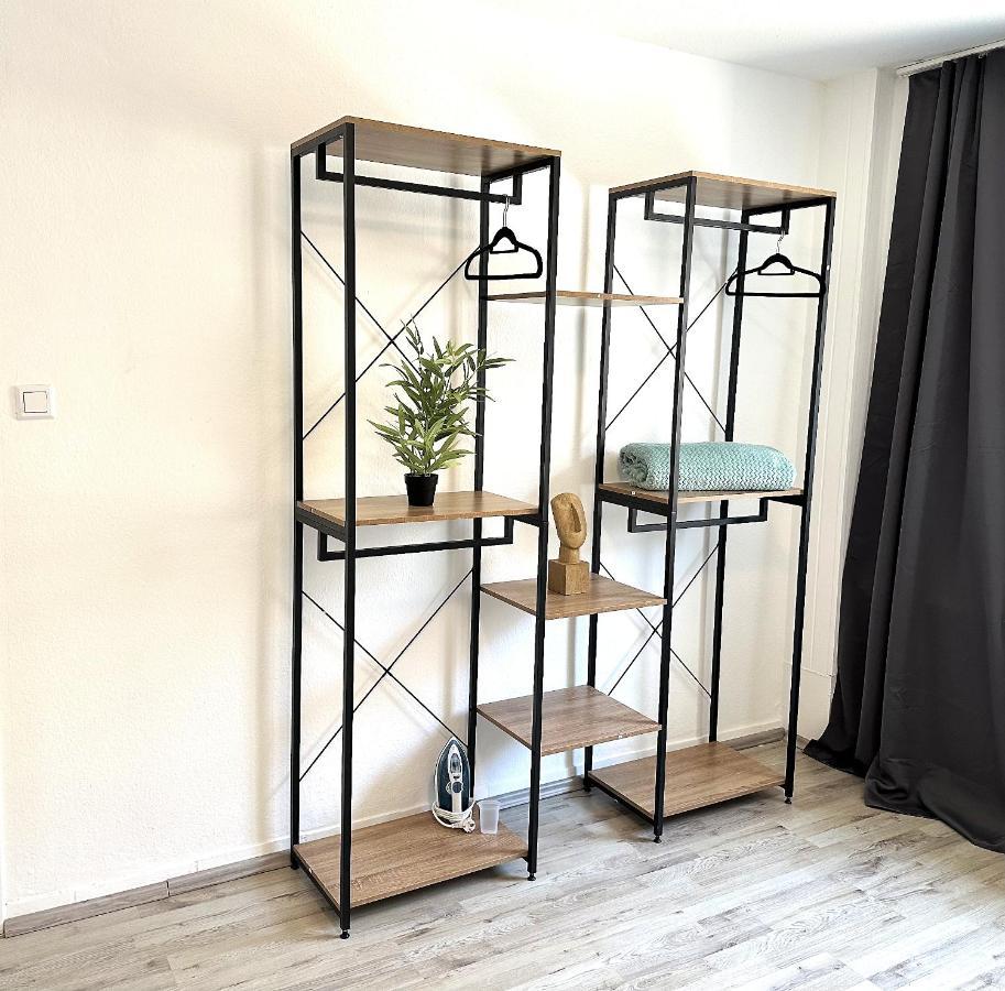 Theox Apartment No 8 - 90Qm Mit 2 Schlafzimmern Und 5 Betten Duisburg Exteriér fotografie